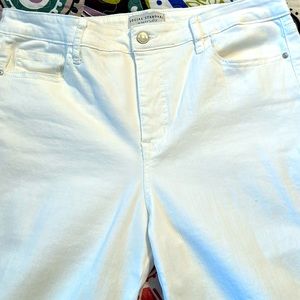 White Jean-high rise crop straight